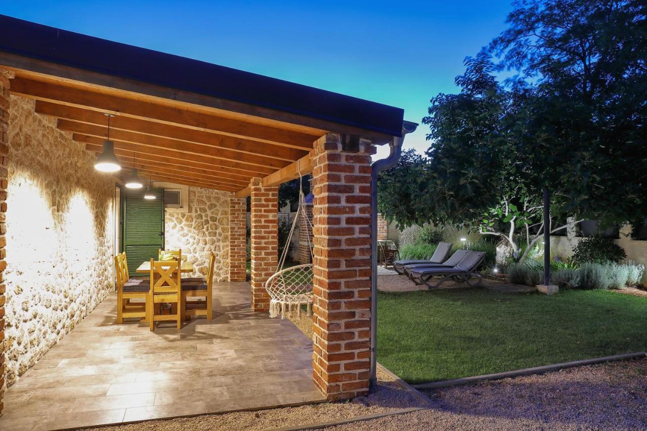 Villa Stone Fantasy Zadar Exterior foto